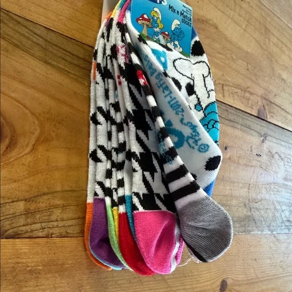 Smurfs Mix N Match Socks - Picture 5 of 6